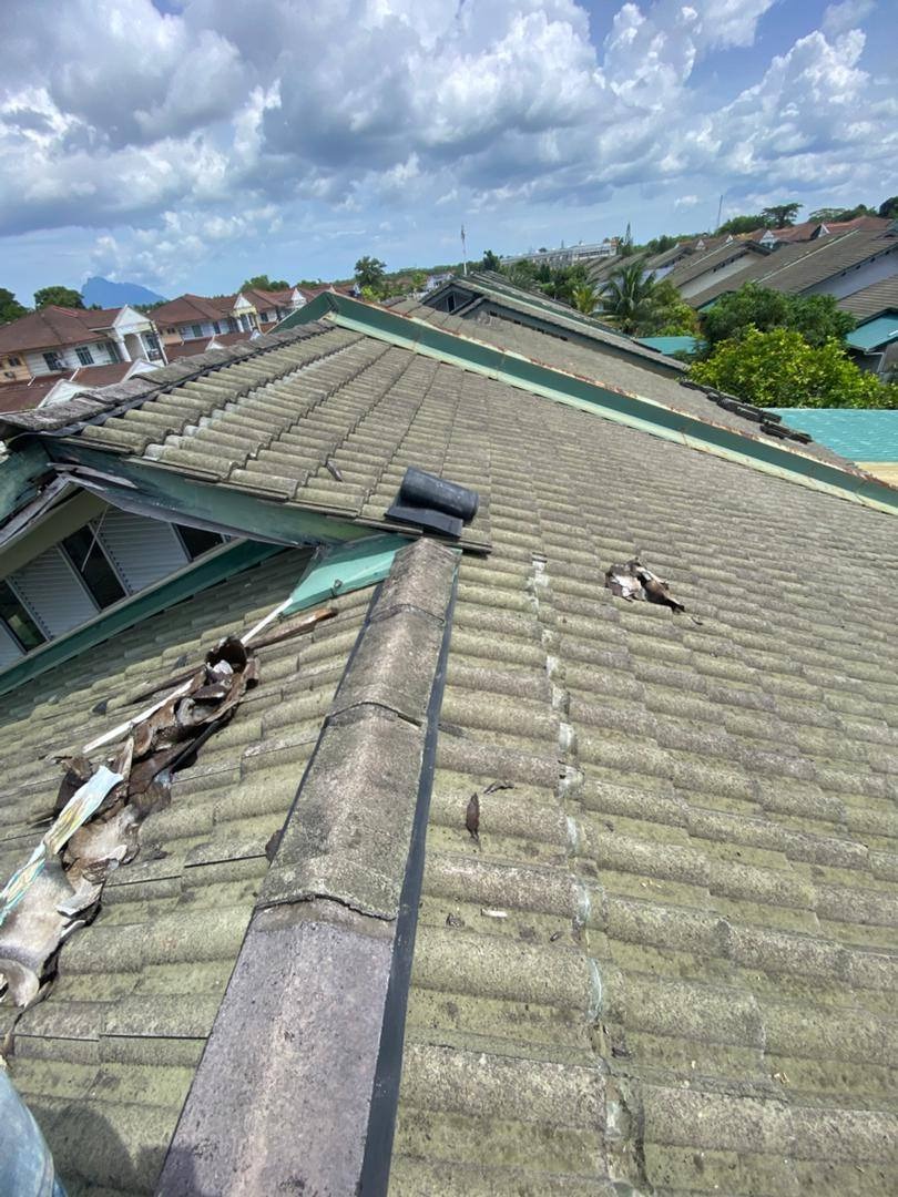 Selepas repair atap oleh Peace Construction, Kuching